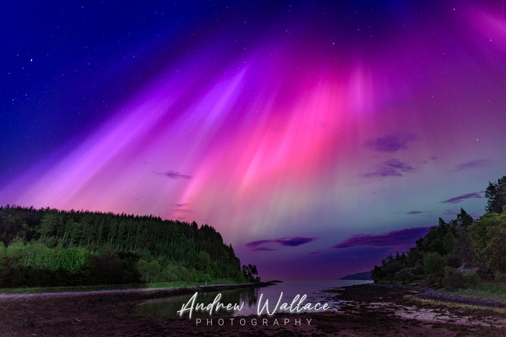 Aurora over Barmore Island