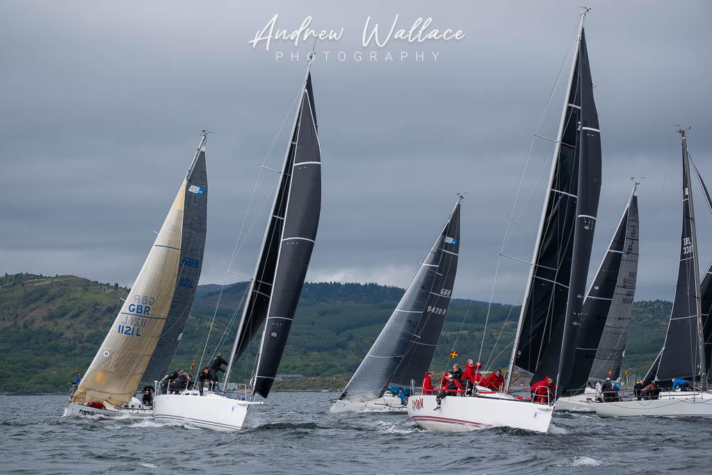 Windward mark rounding